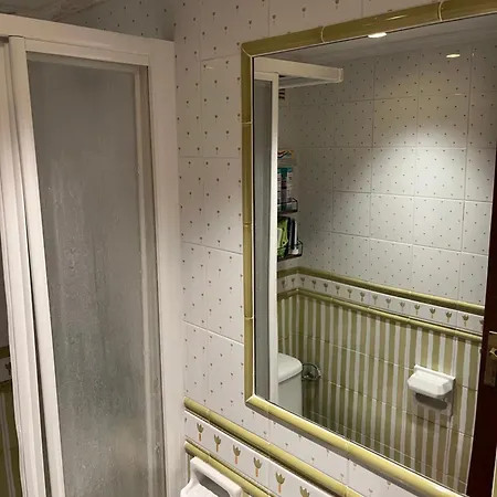 Calida Habitacion Con Bano Privado Privat bolig Torremolinos